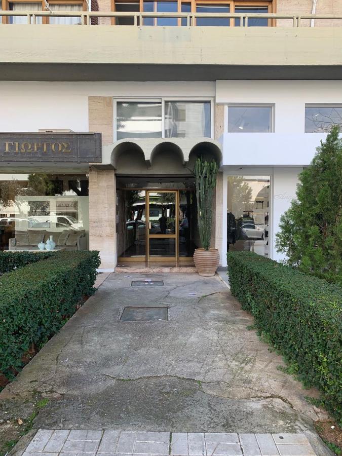 One-Bedroom Apartment,1045782742:JPEG