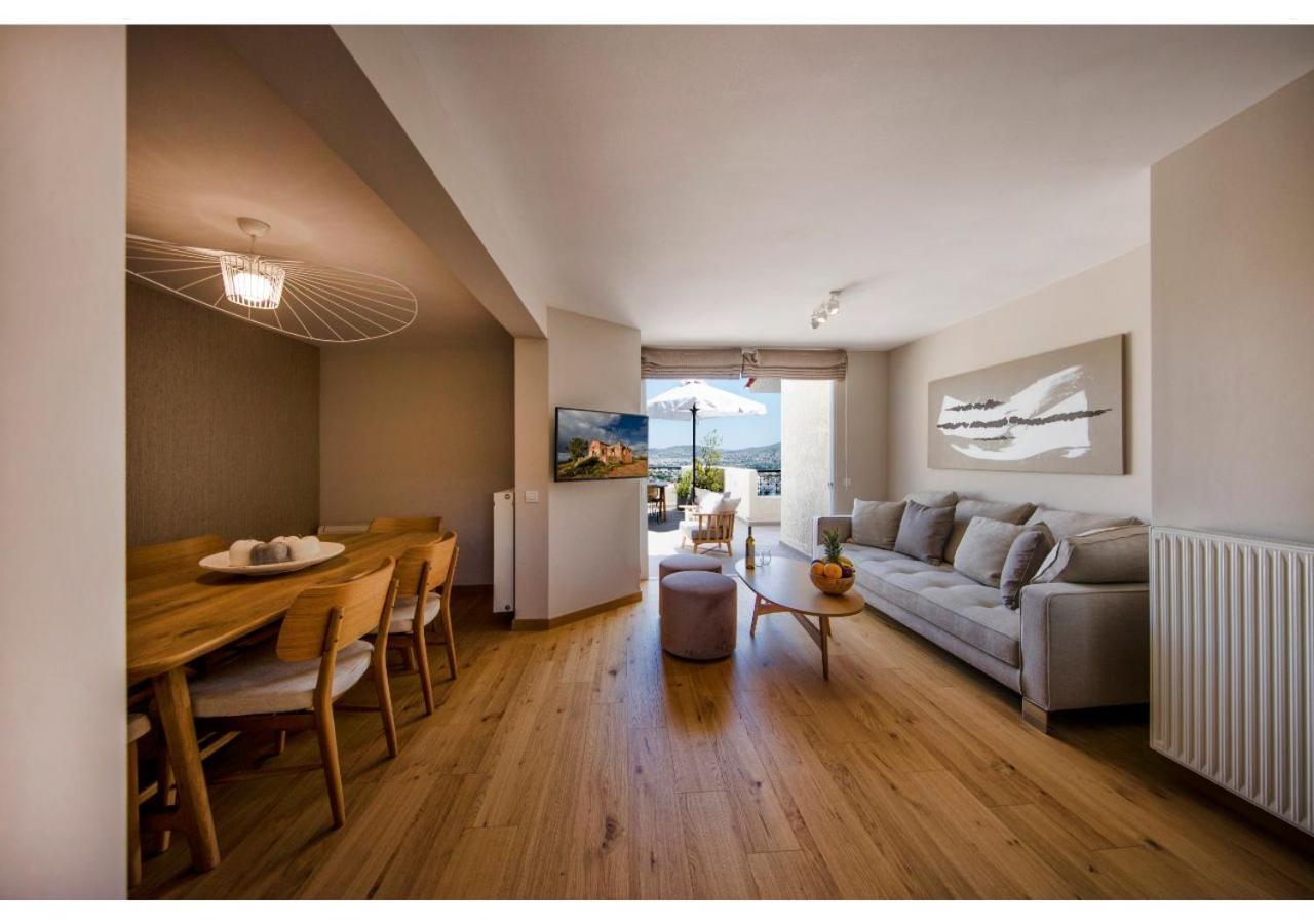 Apartamento de Cobertura com Vista do Mar