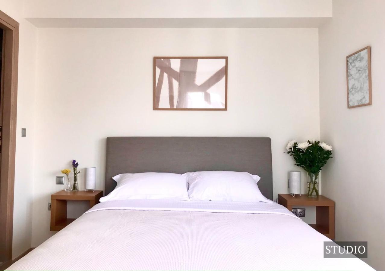 Studio with Terrace,1123746663:JPEG