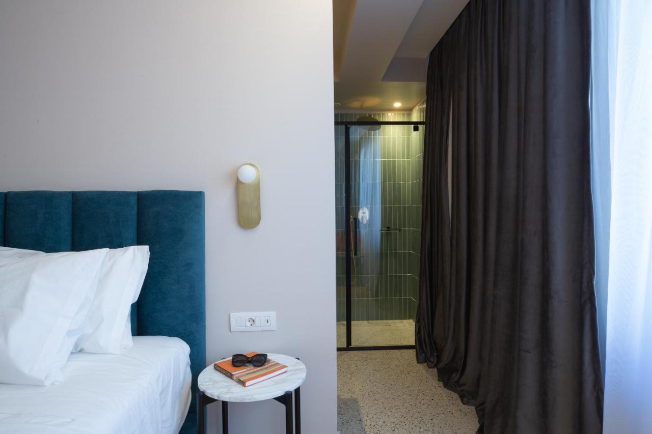 Superior Double or Twin Room,1165418136:JPEG