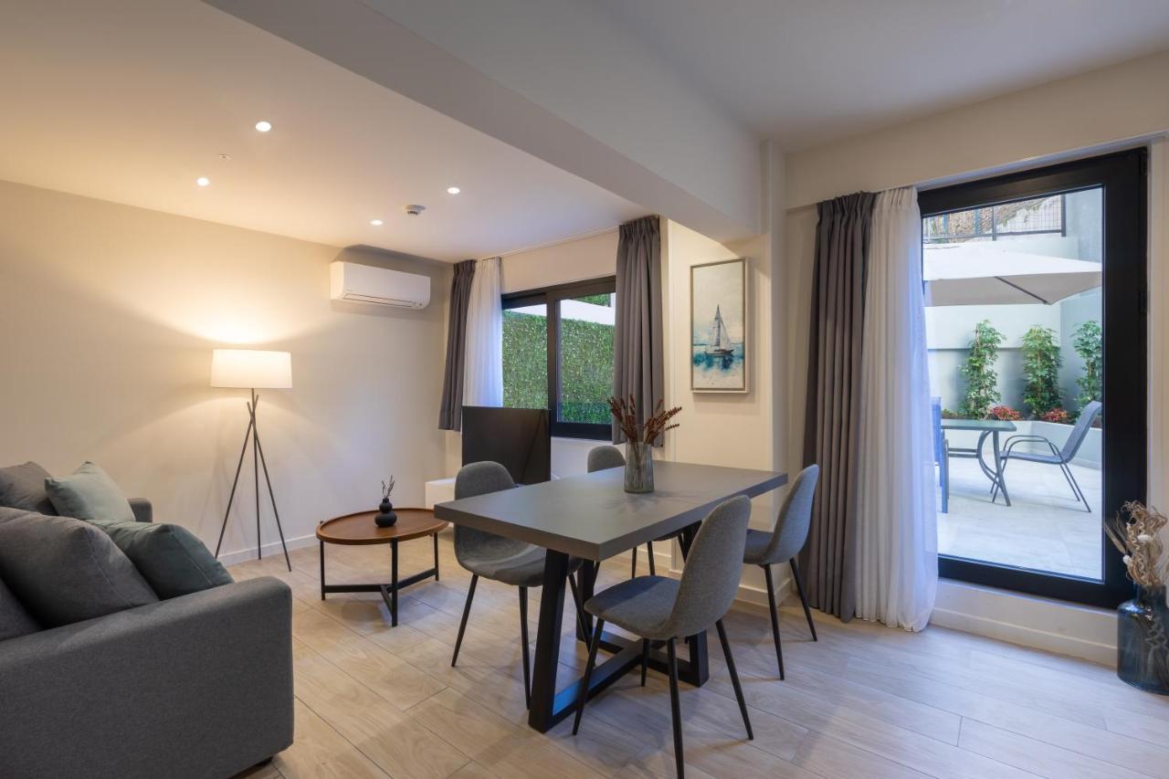 Apartment with Garden View,1190858044:JPEG