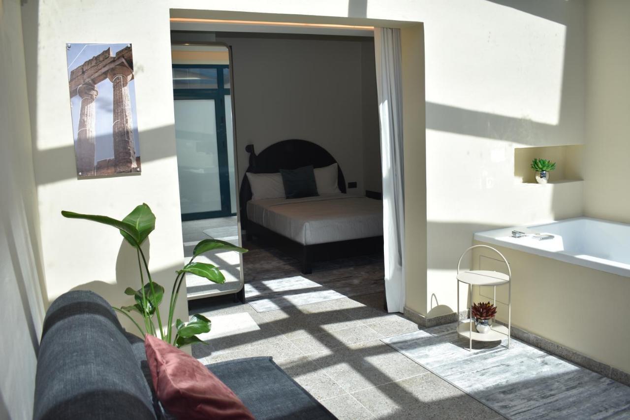 Loft Prestige Suite with Hot Tub,1305490588:JPEG