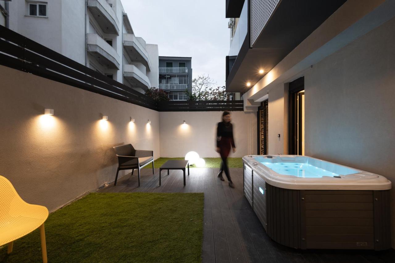 Suite Supérieure avec Jardin Privé et Bain à Remous