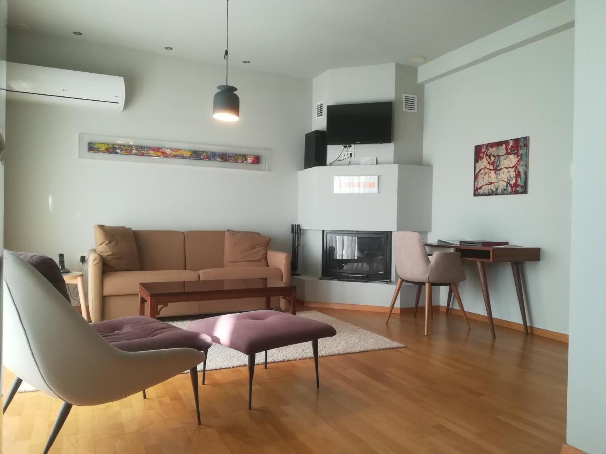 Aria Suite,1330709741:JPEG