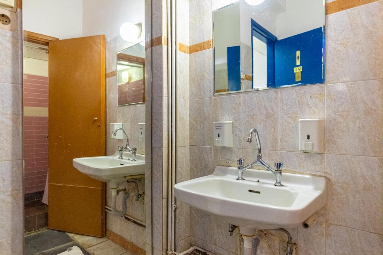 Triple Room,1338761894:JPEG