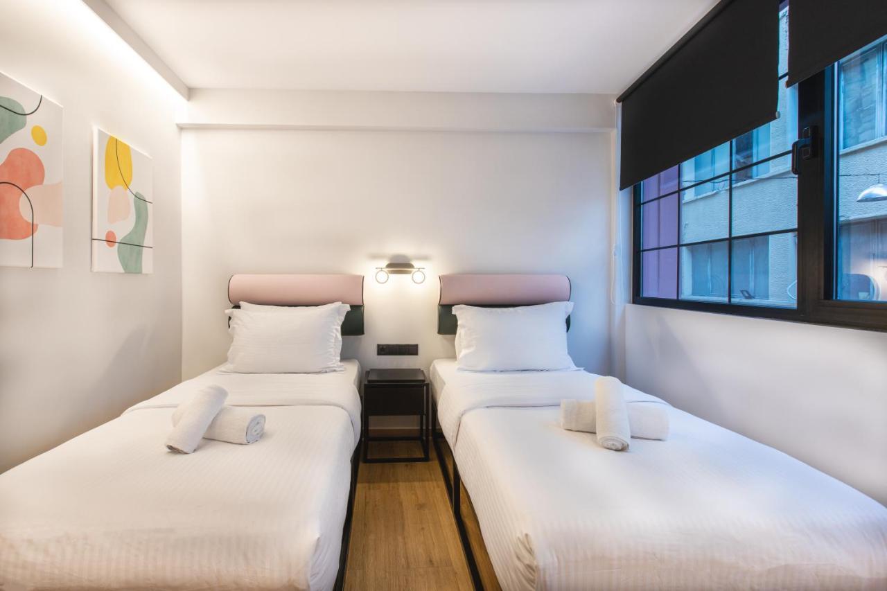 Standard Twin Room,1356752672:JPEG