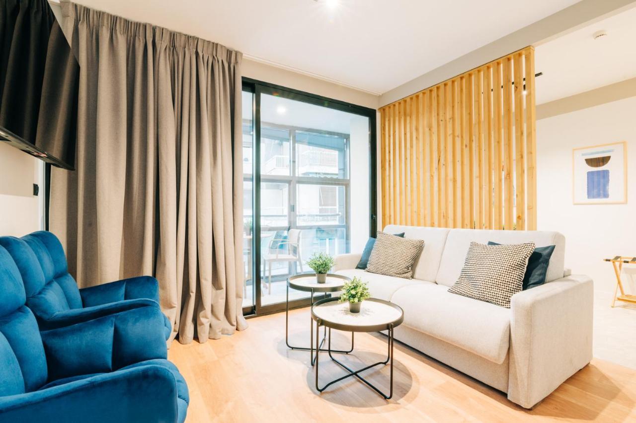 Deluxe Suite with balcony & Acropolis View,1466693594:JPEG