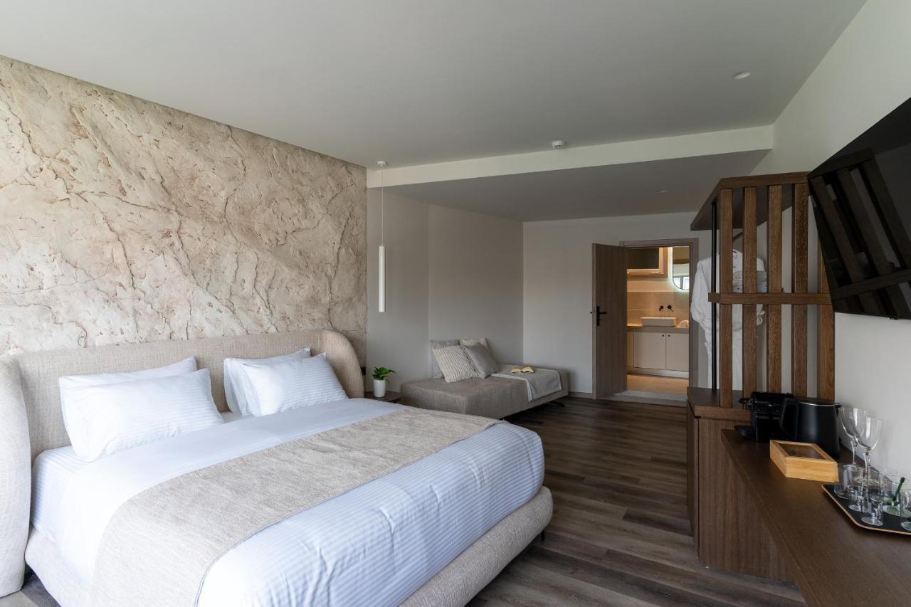 Queen Suite
