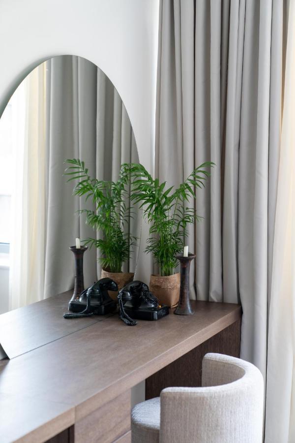 Queen Suite