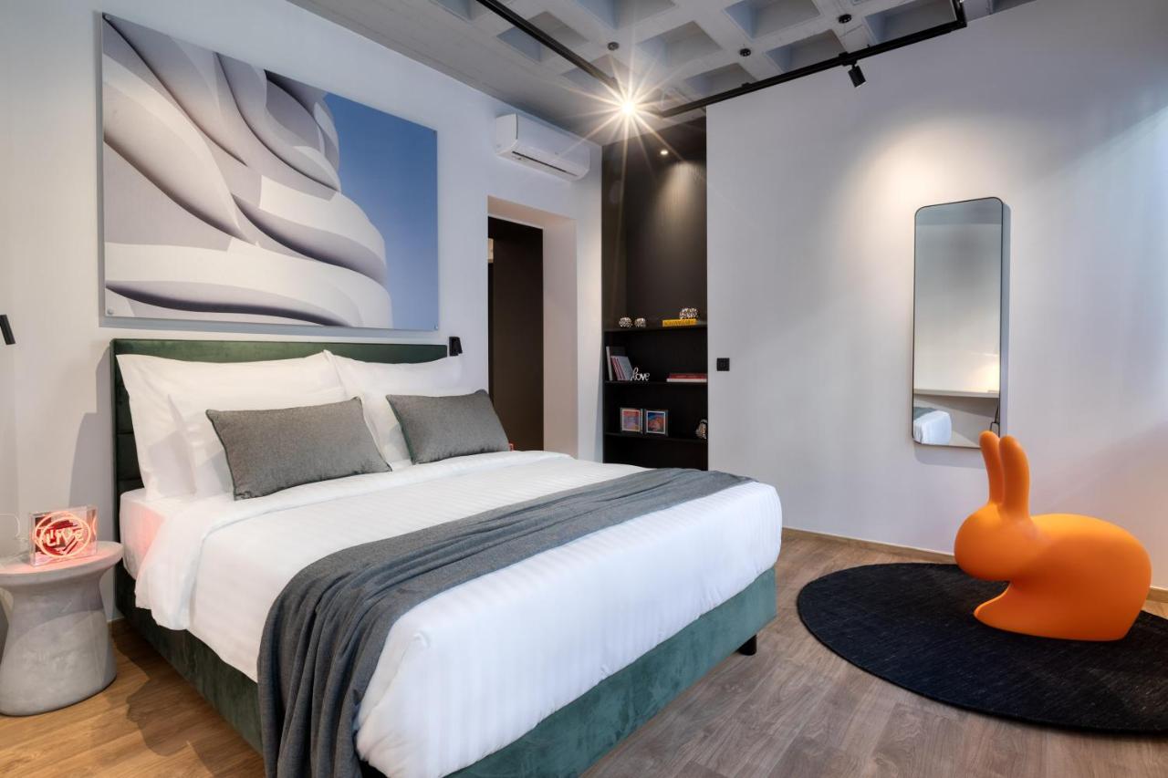 Urban Double Room,1469349179:JPEG
