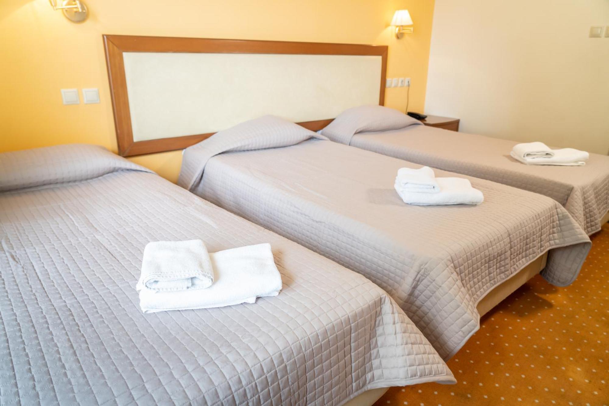 Triple Room Sea View