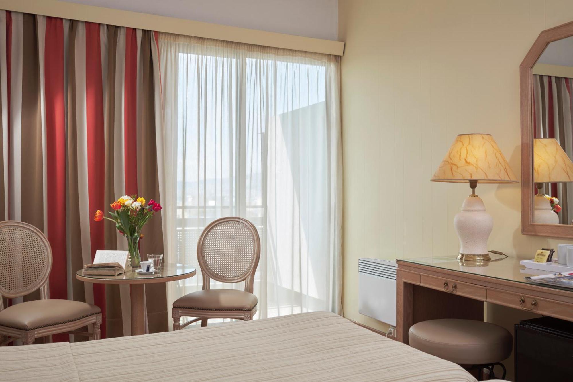 Comfort Room with Acropolis View