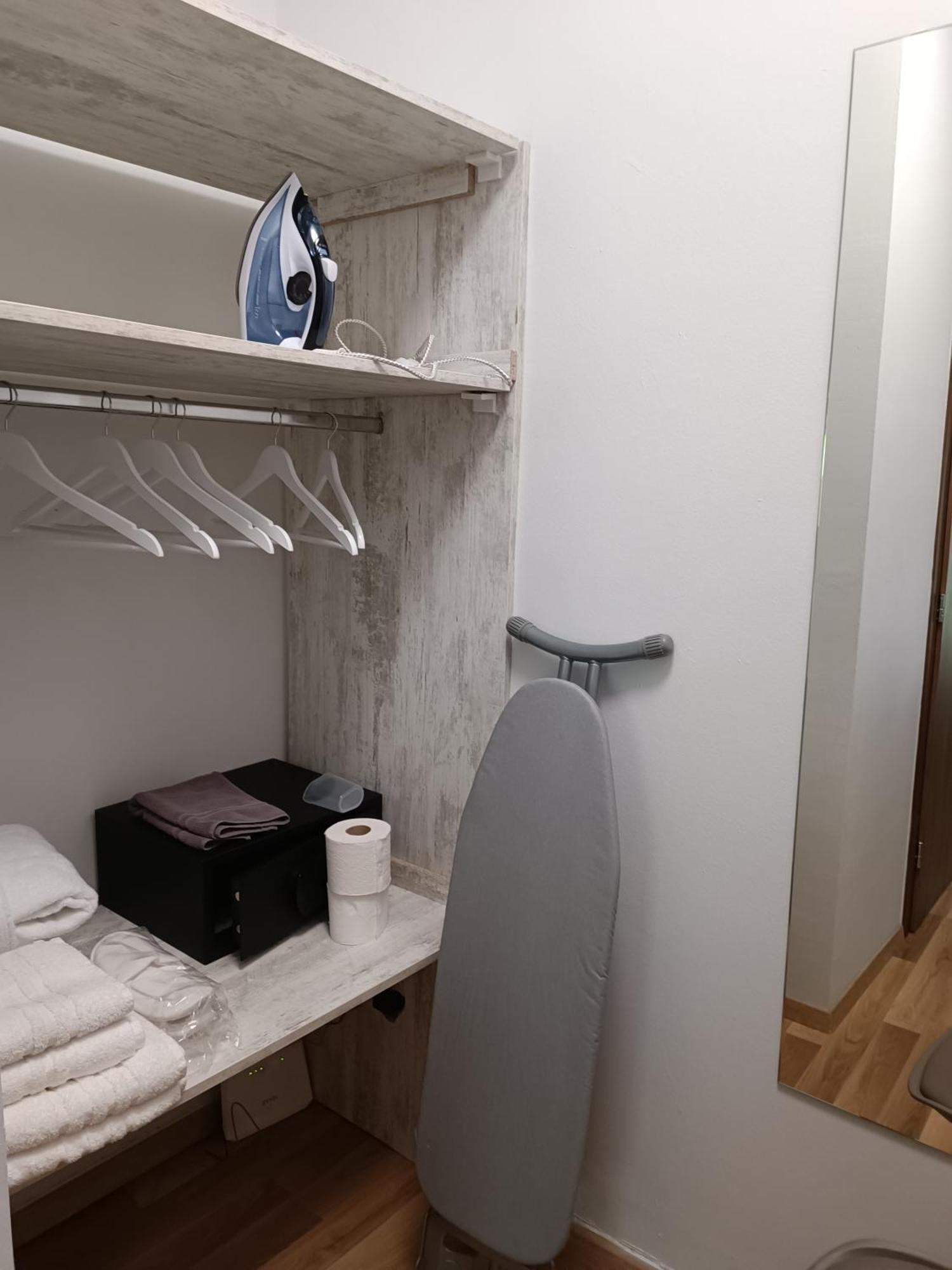 Double Room Private Bathroom