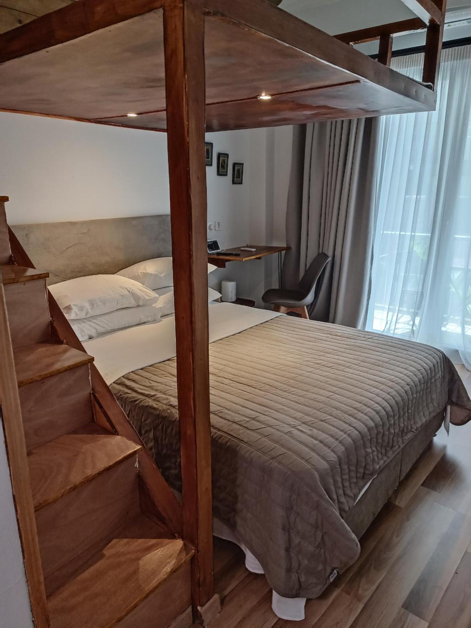 Double Room Private Bathroom