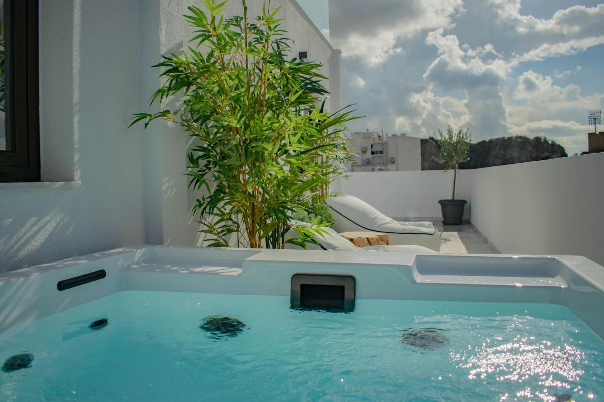 Suite Hot Tub