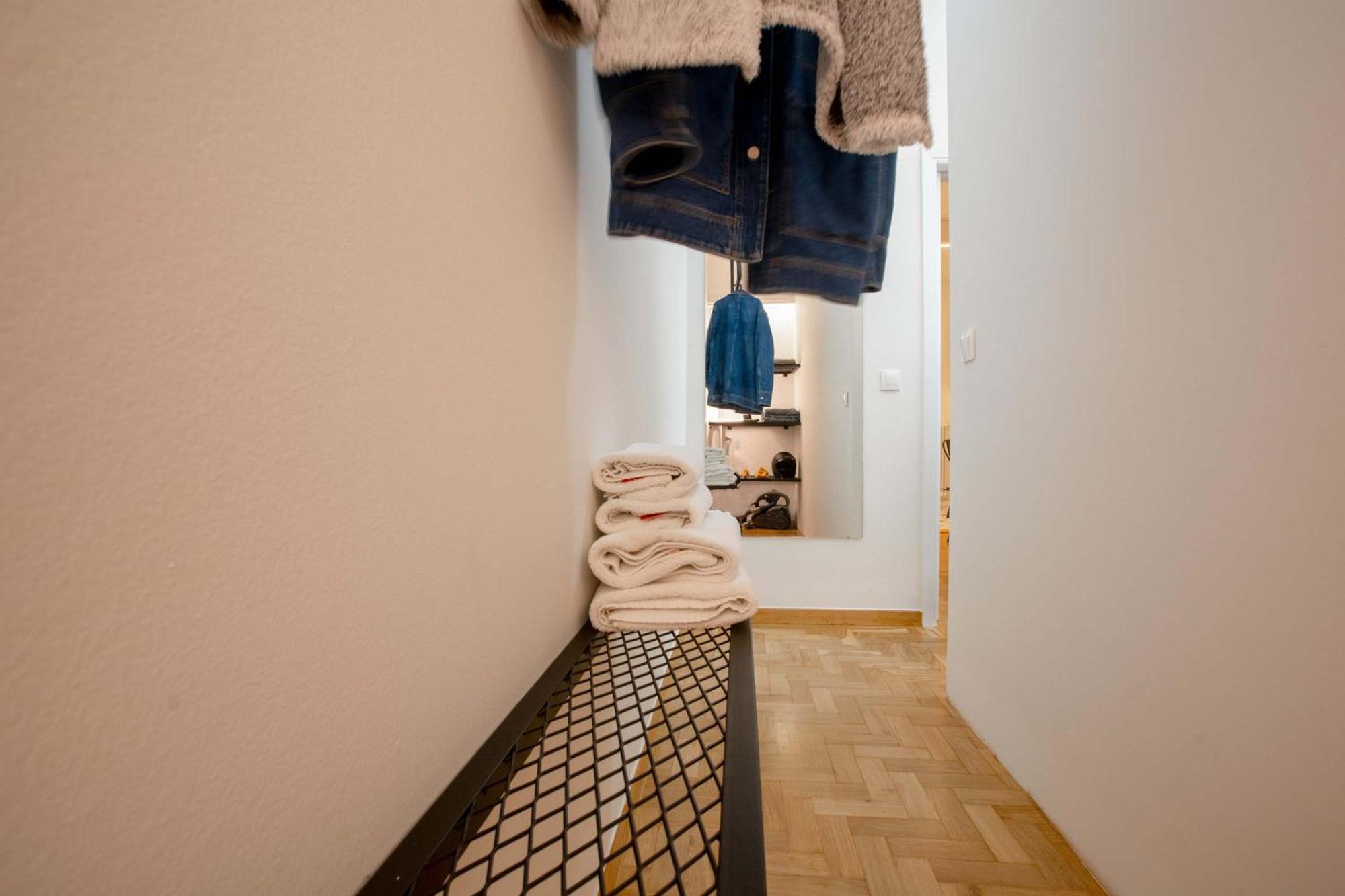 Superior Apartment,1645730423:JPEG