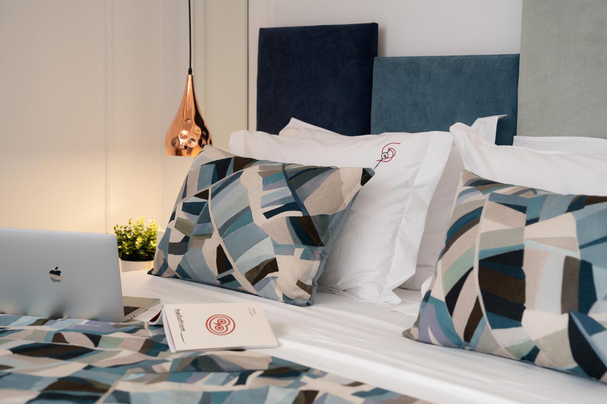 Signature Suite with Balcony, City View,1675896667:JPEG