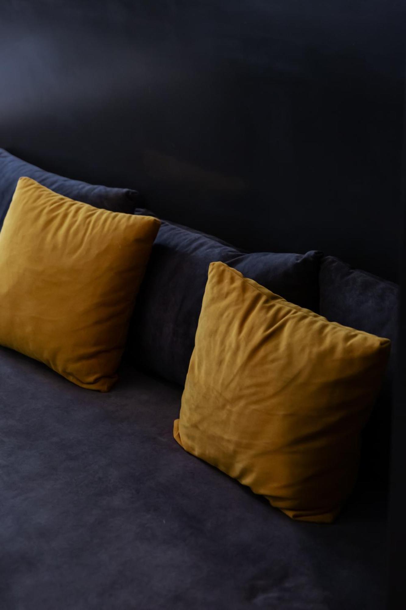 Urban Room