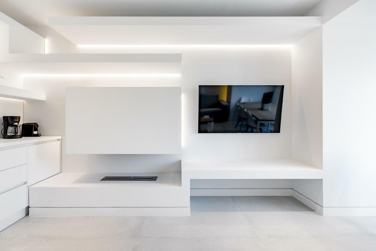 Two-Bedroom Apartment,831561344:JPEG