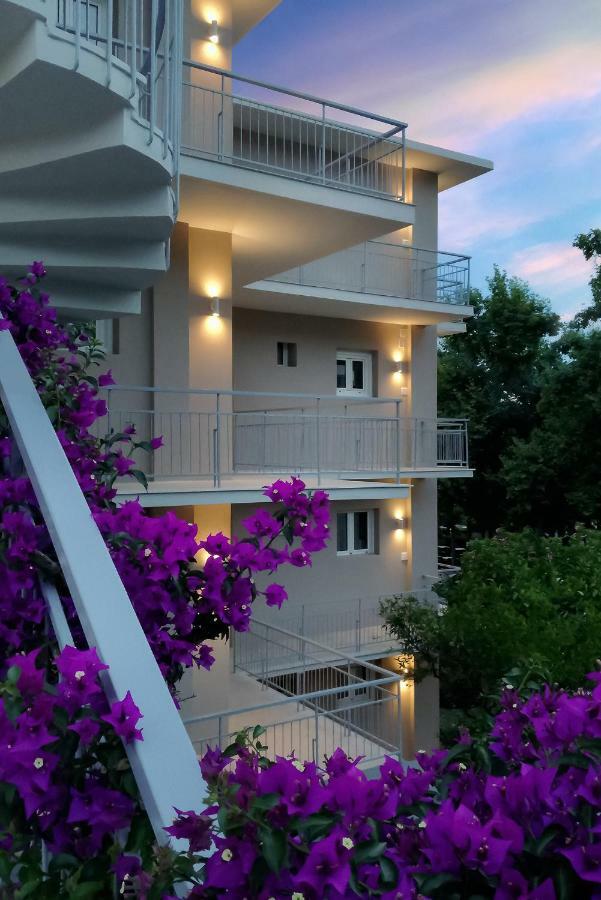 Classic Twin Room Garden View