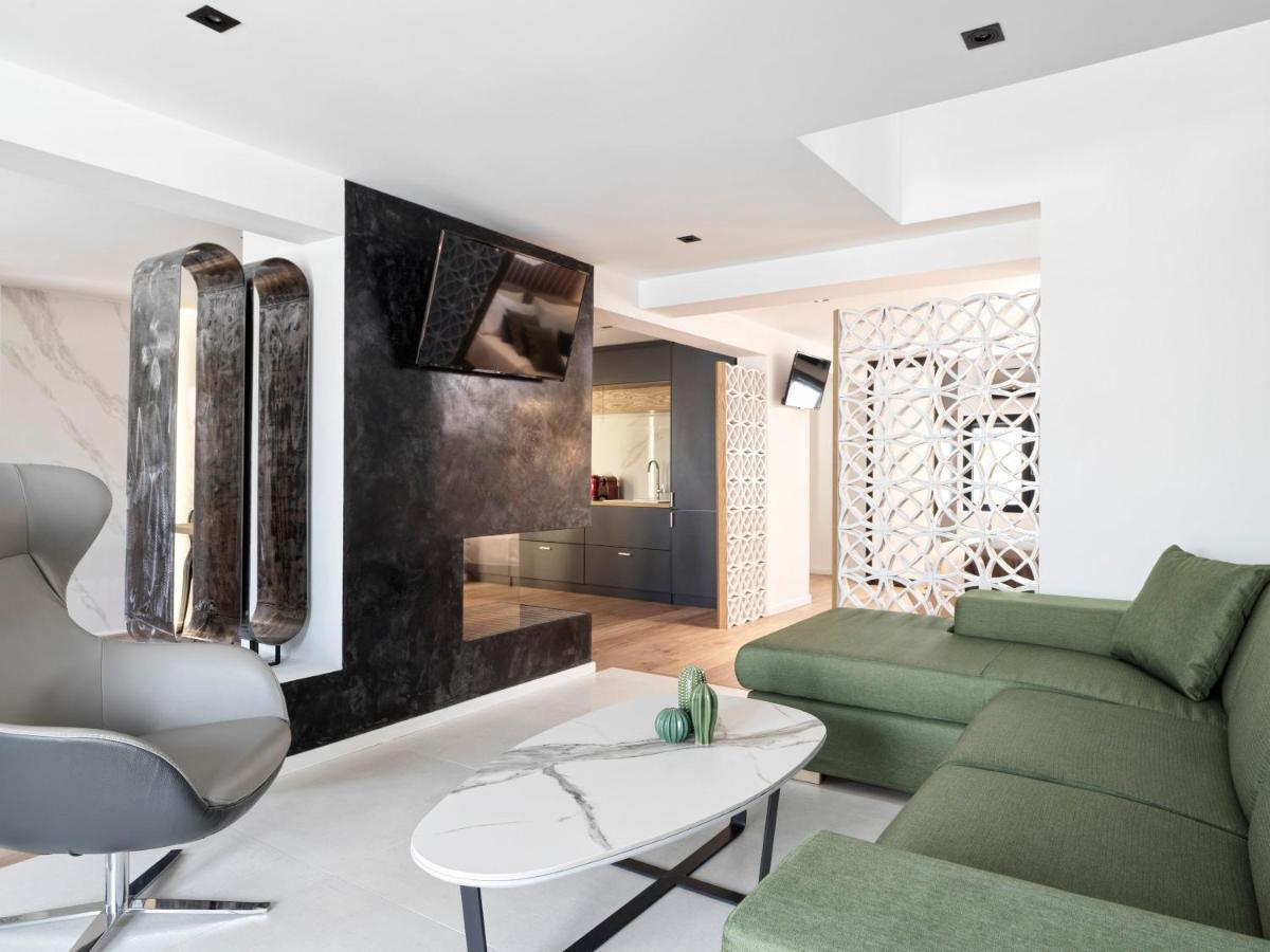 Superior Suite with Filopappou View,939533146:JPEG