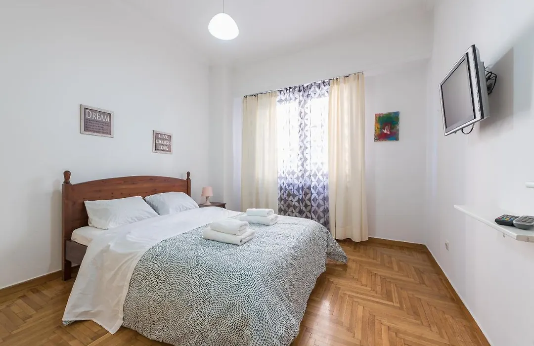 Pagkrati 2 Bedroom Apartment For 4 Persons-1