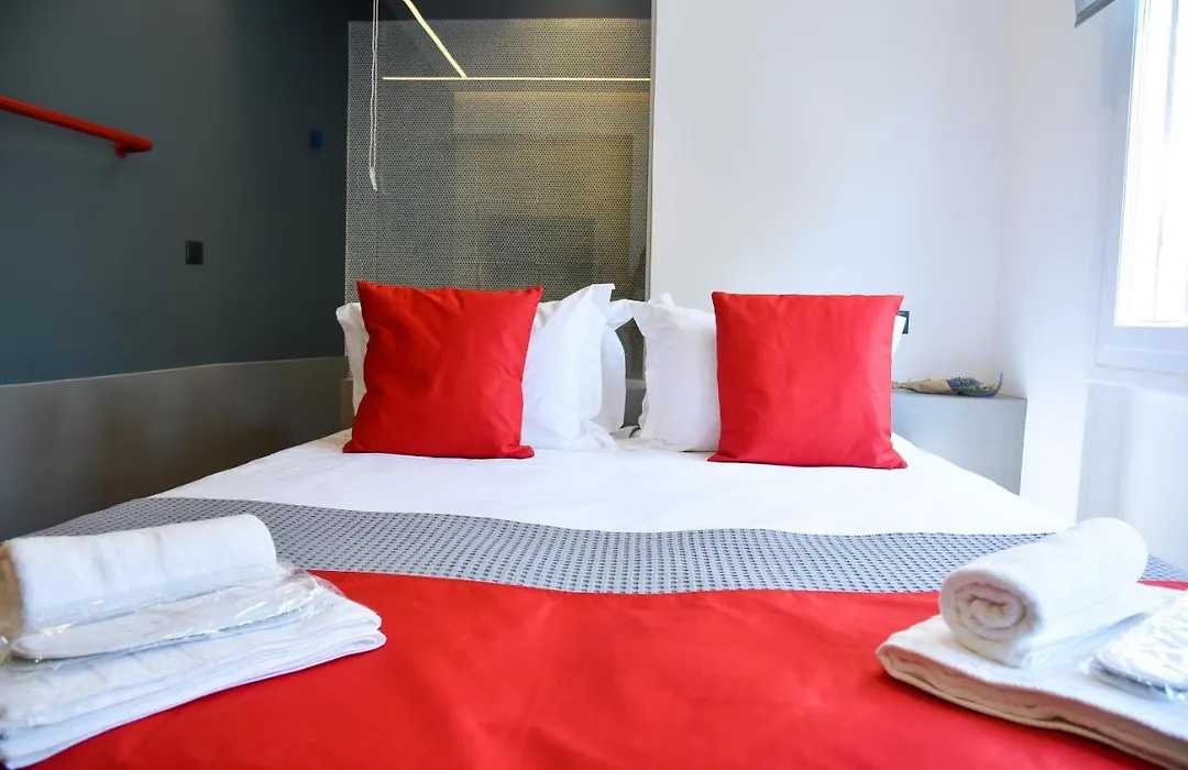 Central44 Lol Room-Ermou Street-1