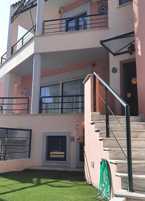Seaside Villa Stambow With Pool- Kavouri Beach Athens-1