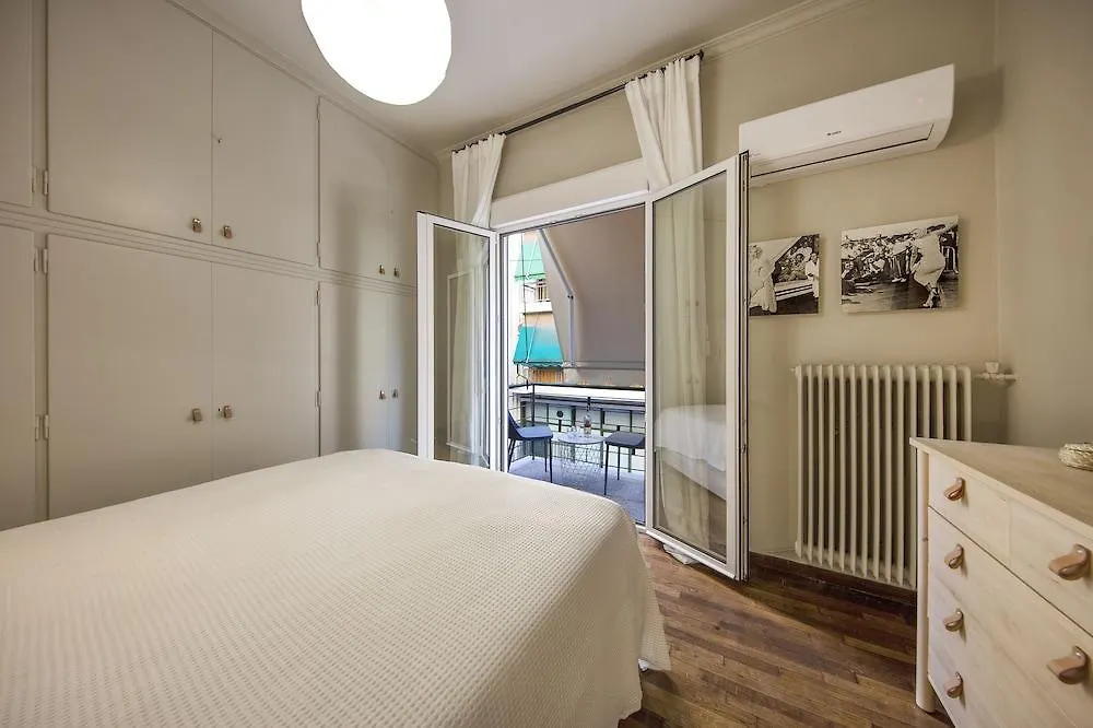 Brand New Modern Apartment-1