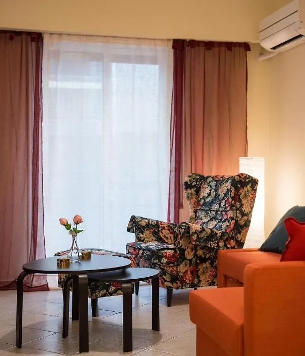 Apartment In Athens 150Meters From Subway-1