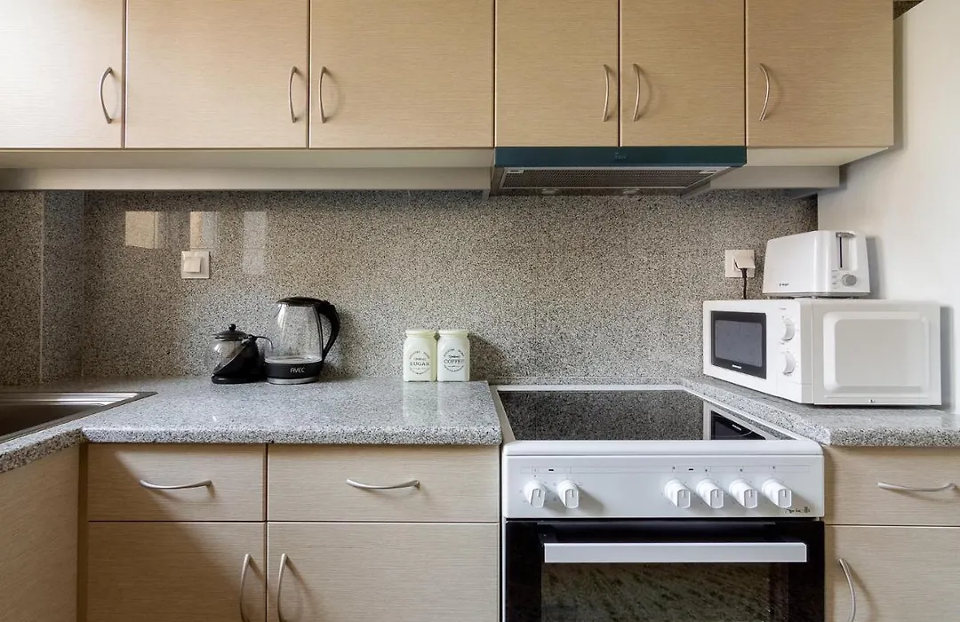 Bright And Spacious 2-Bedroom Apartment In Athens-1