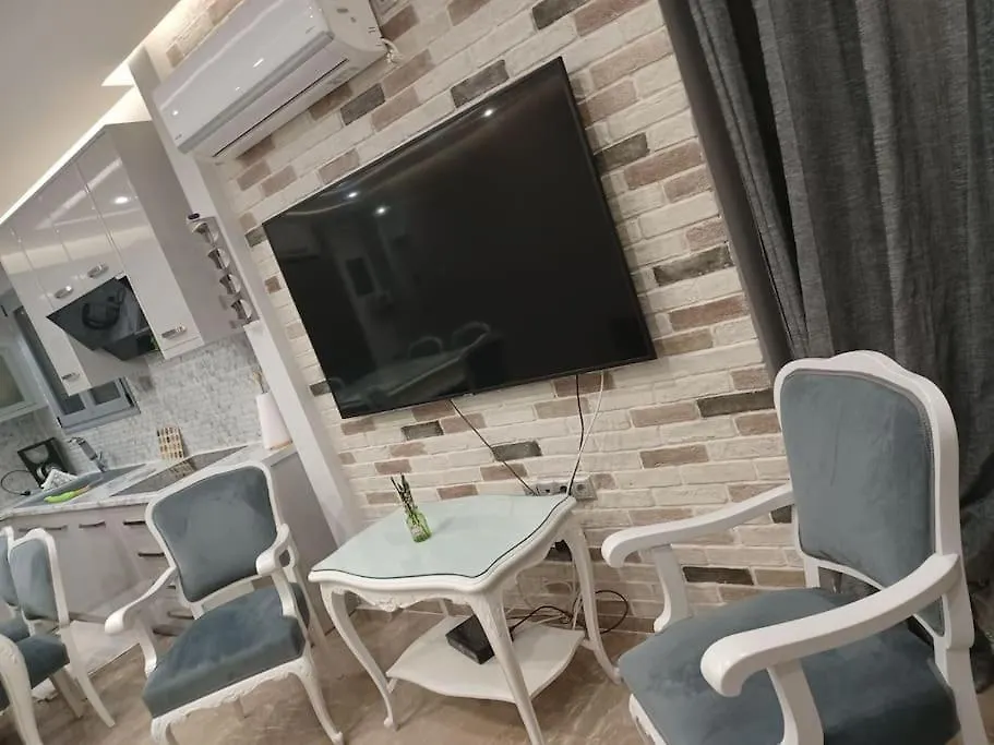 Renovated Apartment Near The Sea-1