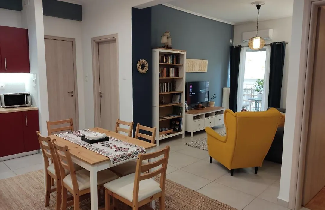 Central & Comfortable, 70M² Apt In Neos Kosmos-1