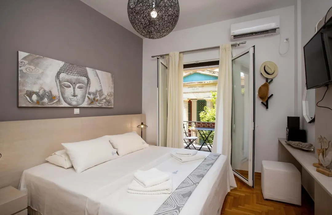 Hadrian By Heloni Apartments-1