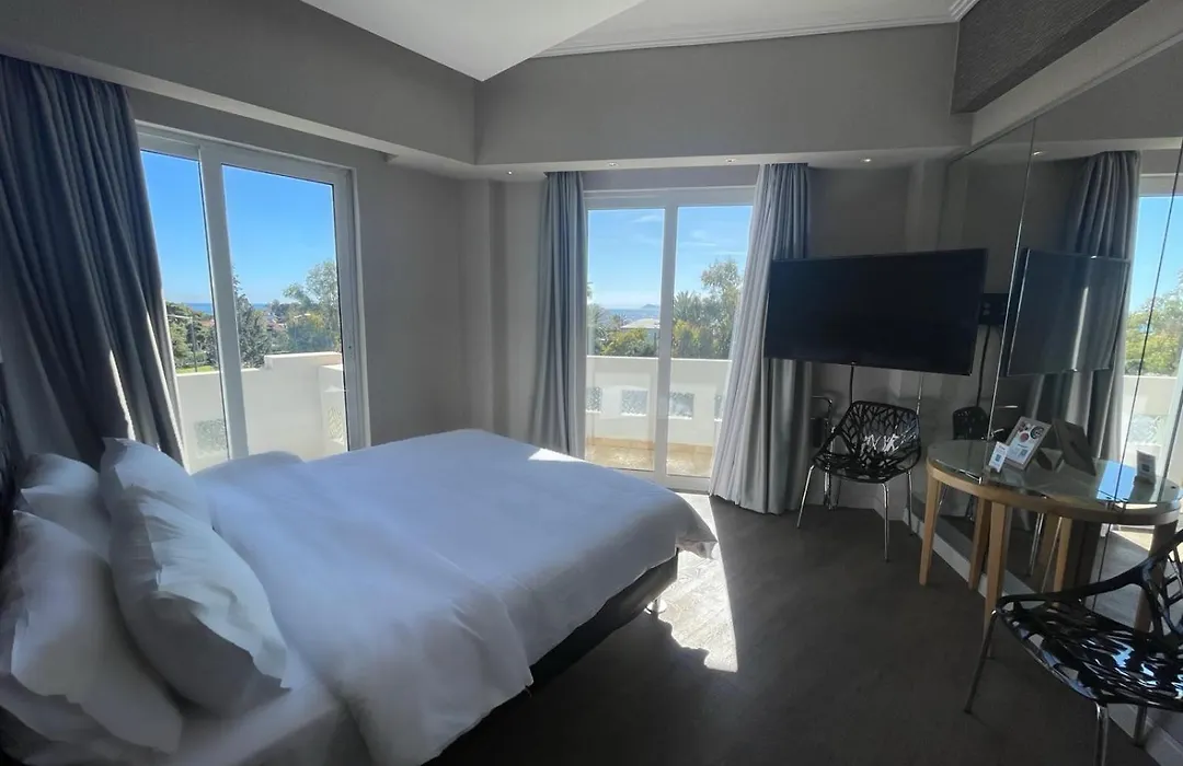 Kreoli Hotel-1