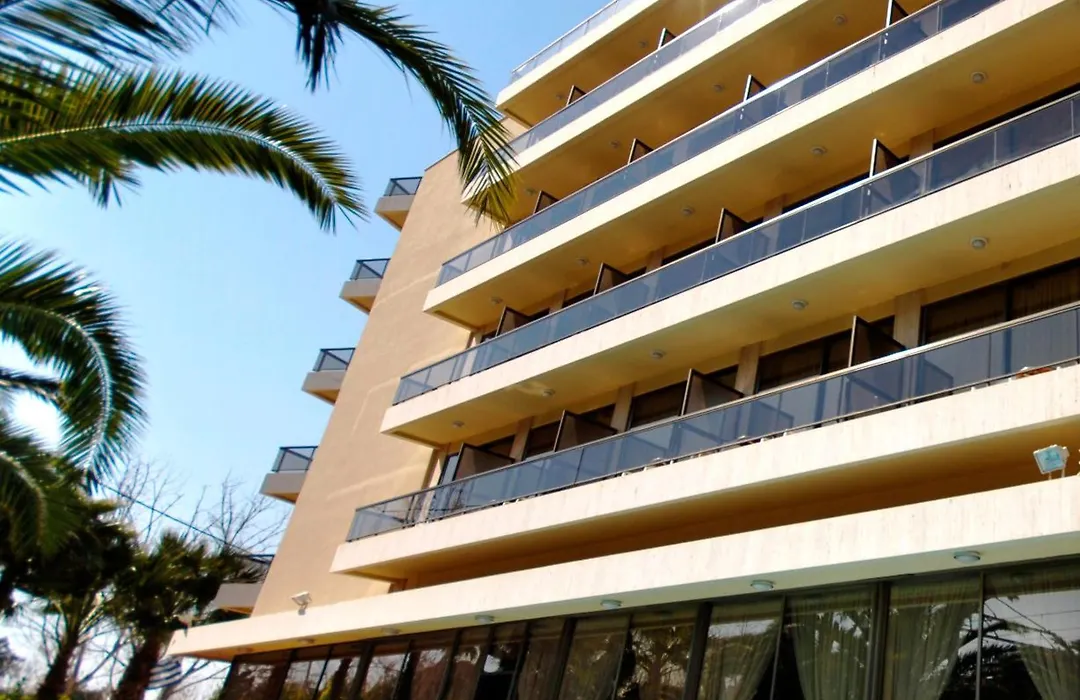 Golden Sun Hotel-1