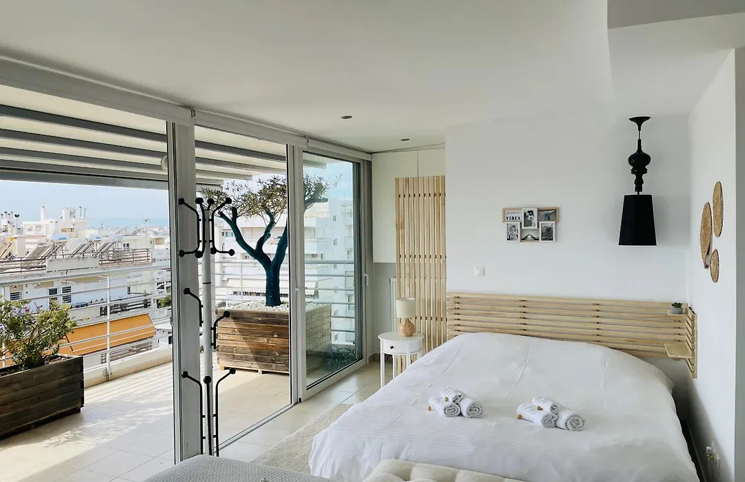 Luxury Penthouse Studio With Sea View, Palaio Faliro-1