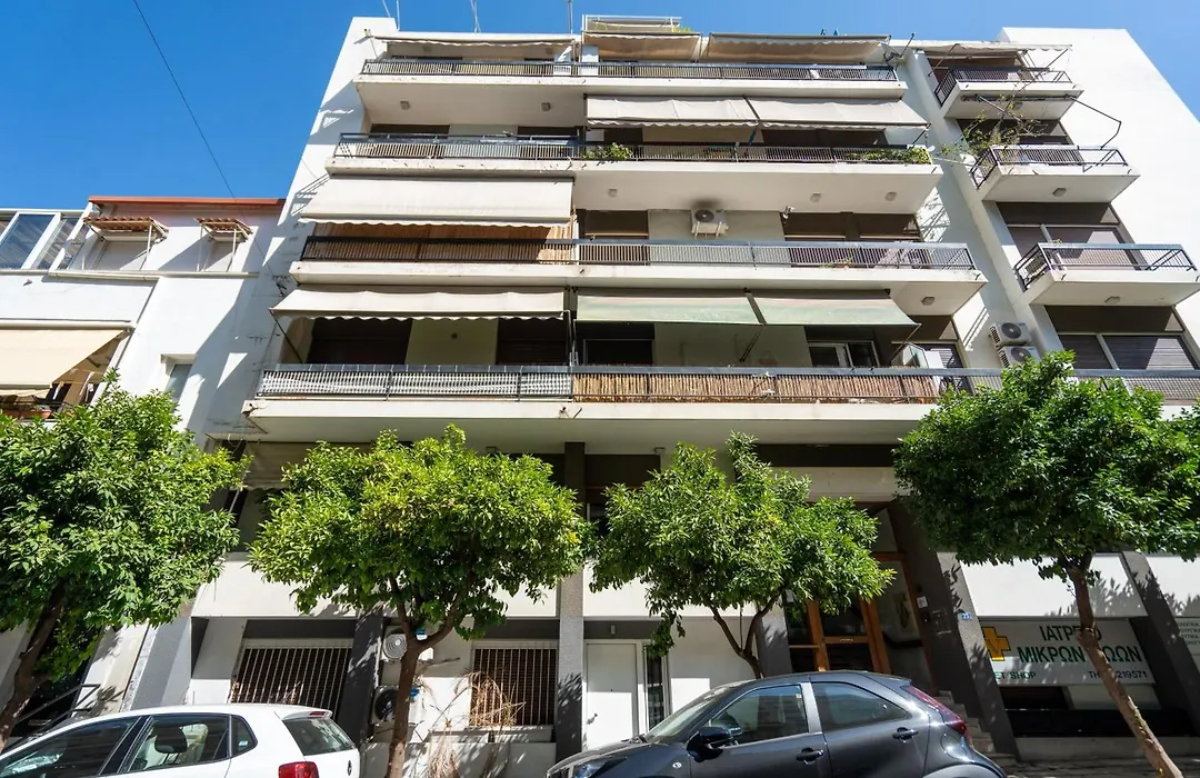 Peaceful Urban Oasis Apt In Athens-1