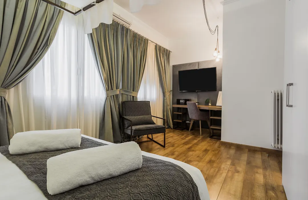 Acropolis Executive Suite-1