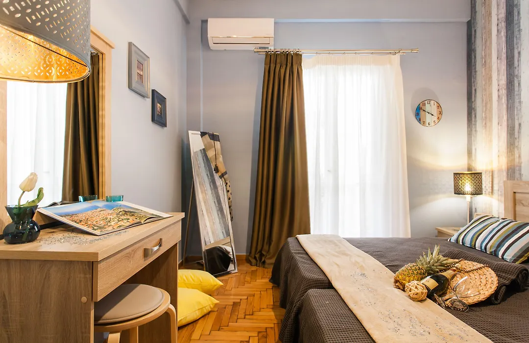 Central Quiet Safe Apartment-1
