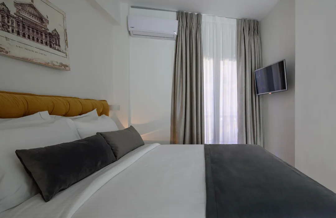 Acropolis Grand Apartment-1