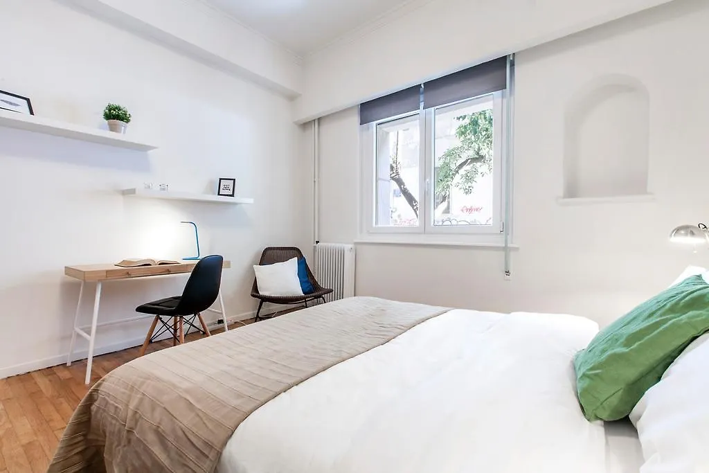 Central Apartment In Syntagma-1