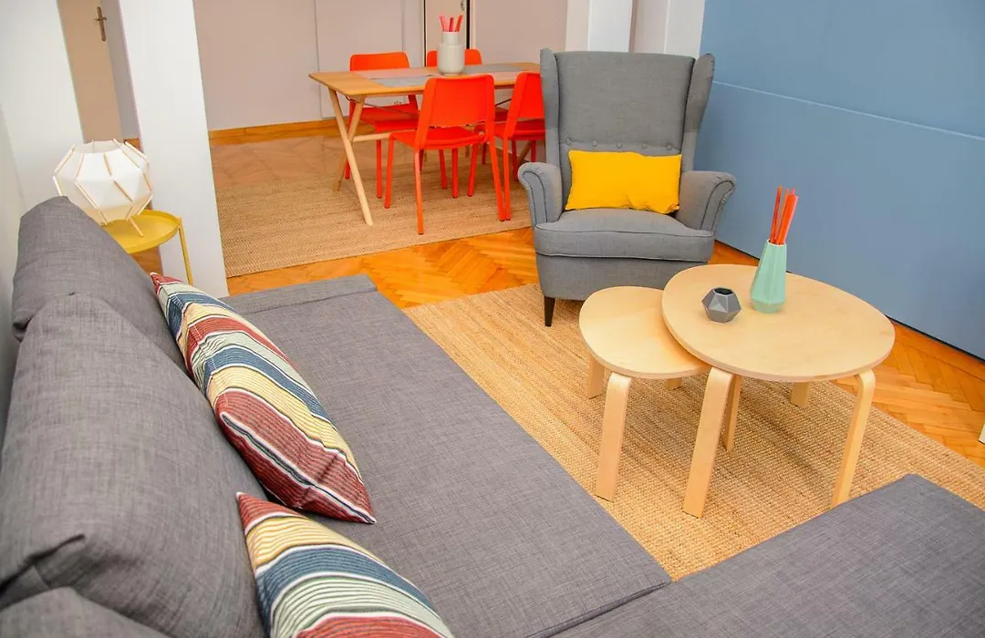 Fully Renovated And Relaxing Apartment-1