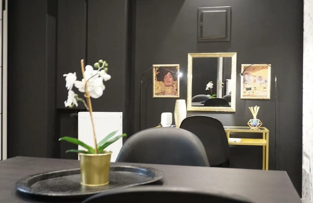 Exclusive Design Studio With Yard-1