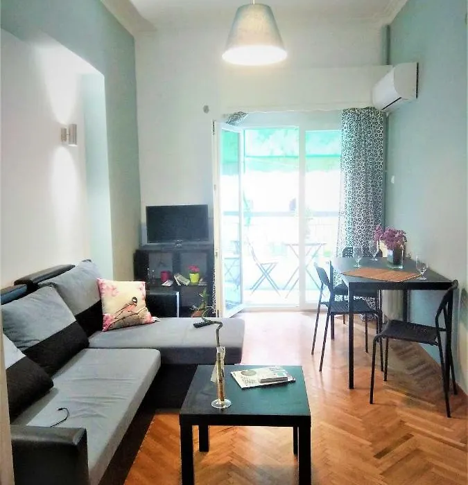 Colorful Apartment 5 Minutes Walk From Acropolis-1