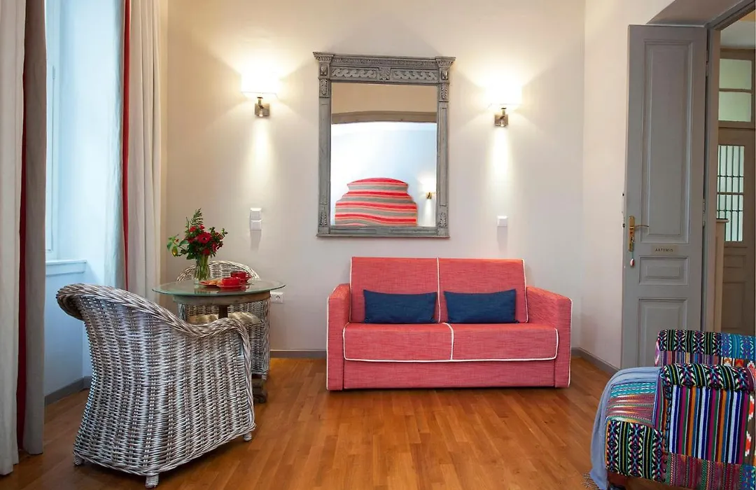 Acropolis Townhouseco Suites-1