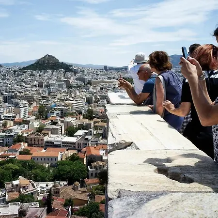 Athens Beauty 5 Minutes From Attractions-3