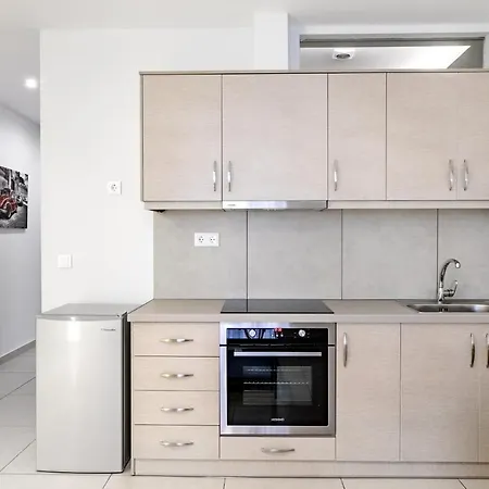 Supreme B1 Apartment In Syntagma-2