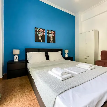 Soho Vibrant 55Sqm Apt In Athens-3