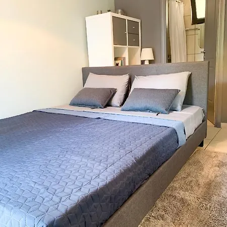 Confidential apartment, Prime Location-3